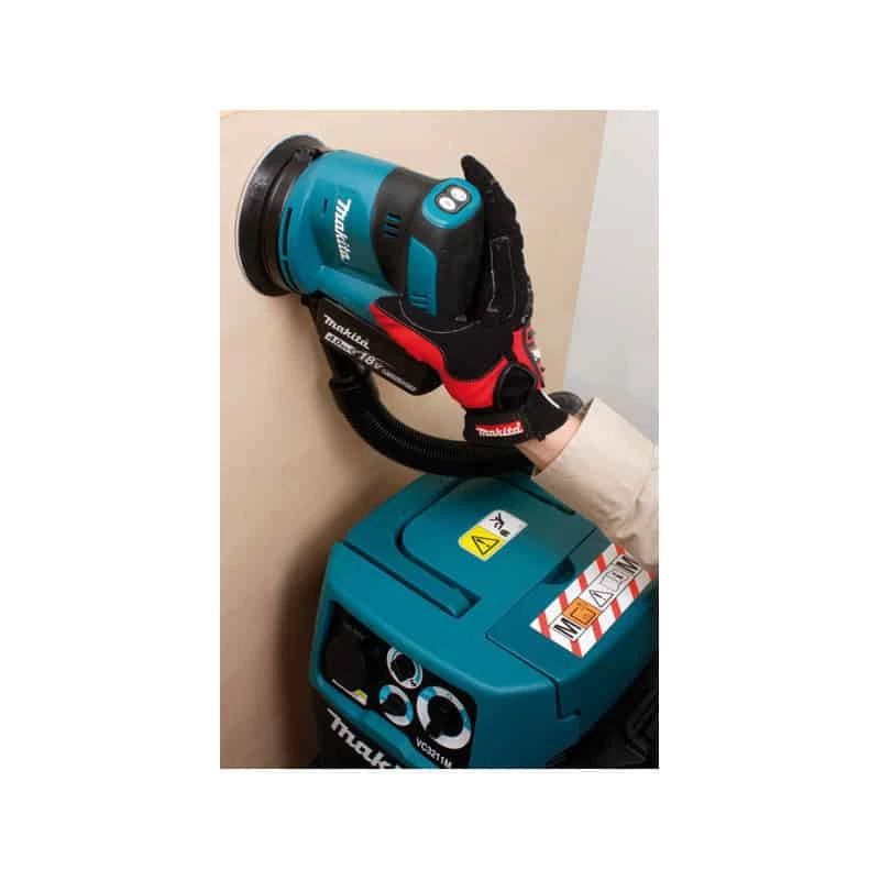 MAKITA Ponceuse Excentrique Ø125mm 18V 5Ah - DBO180RTJ 6 MAKITA Ponceuse Excentrique Ø125mm 18V 5Ah - DBO180RTJ – Image 4