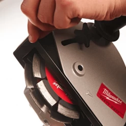 Rainureuse à Béton MILWAUKEE Rainureuse 1500W 125mm - WCE 30 - 4933383855 11 Rainureuse à Béton MILWAUKEE Rainureuse 1500W 125mm - WCE 30 - 4933383855 -Meuleuse Ponceuse Soldes milwaukee rainureuse 1500w 125mm wce 30 4933383855 3